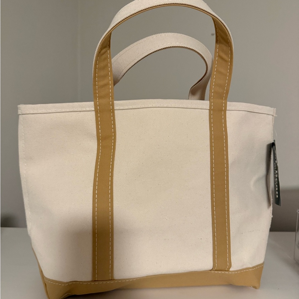 L.L. Bean Cream and Tan Shoulder Bag with Leather Trim